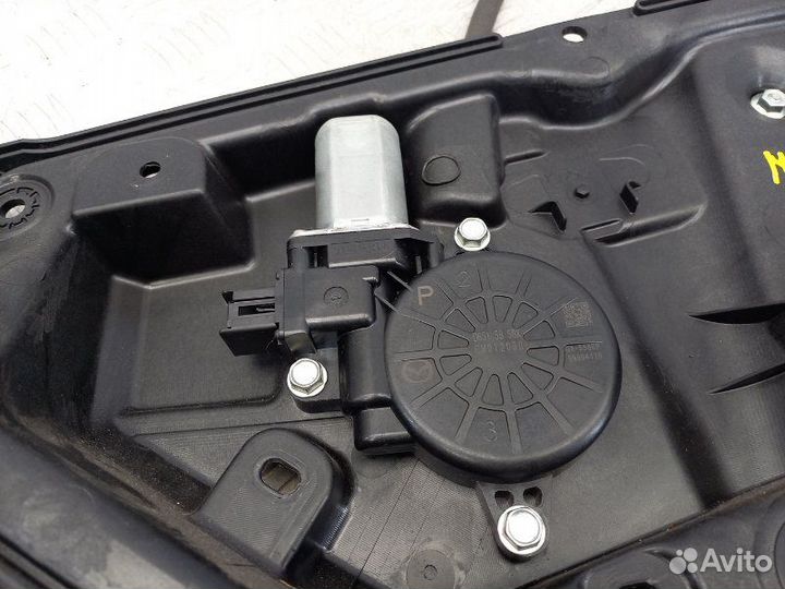 Стеклоподъемник электр. передний правый Mazda Cx-5