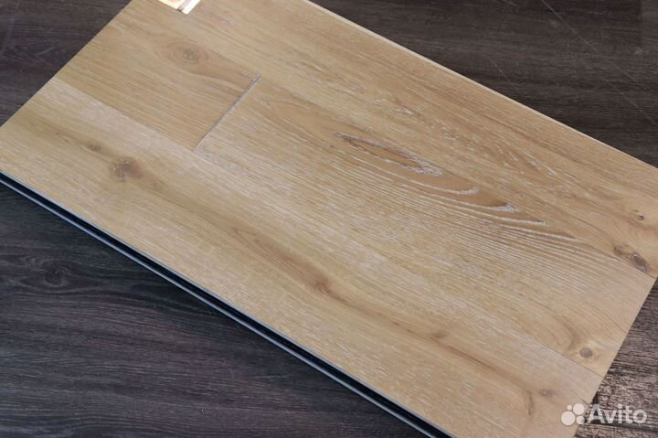 Замковая паркетная доска дуб