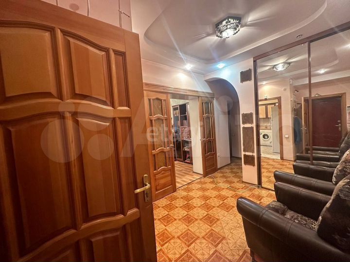 3-к. квартира, 71,1 м², 2/9 эт.