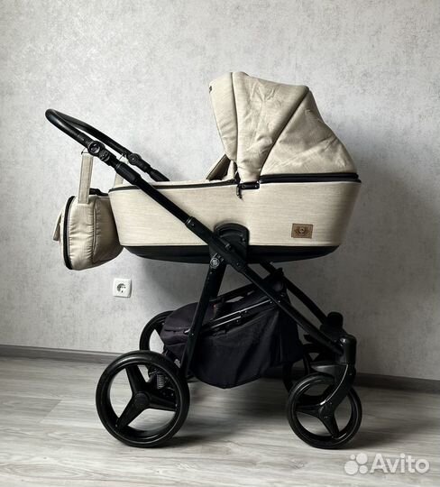 Коляска 3 в 1 Adamex Reggio+Cybex Aton Q Plus