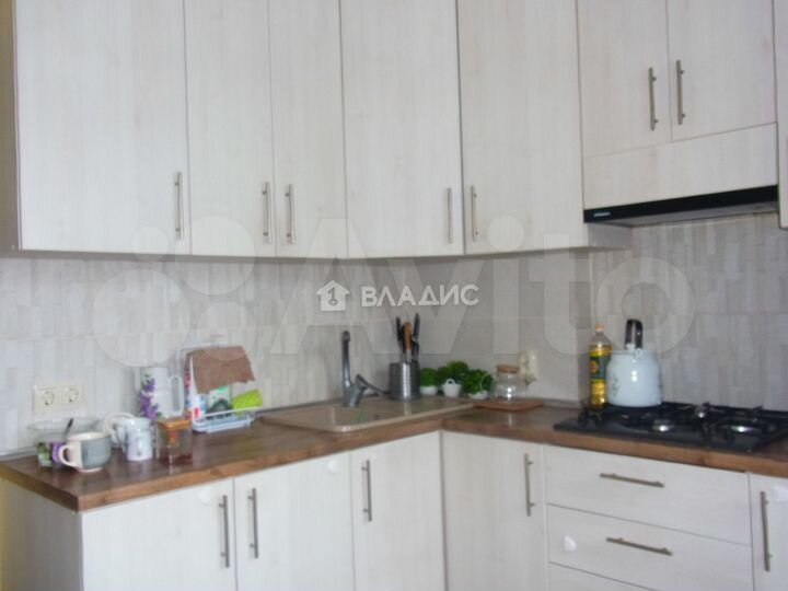 3-к. квартира, 74,3 м², 1/3 эт.