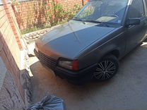 Opel Kadett 2.0 MT, 1988, 369 258 км, с пробегом, цена 150 000 руб.