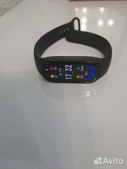 Фитнес браслет xiaomi mi band 7
