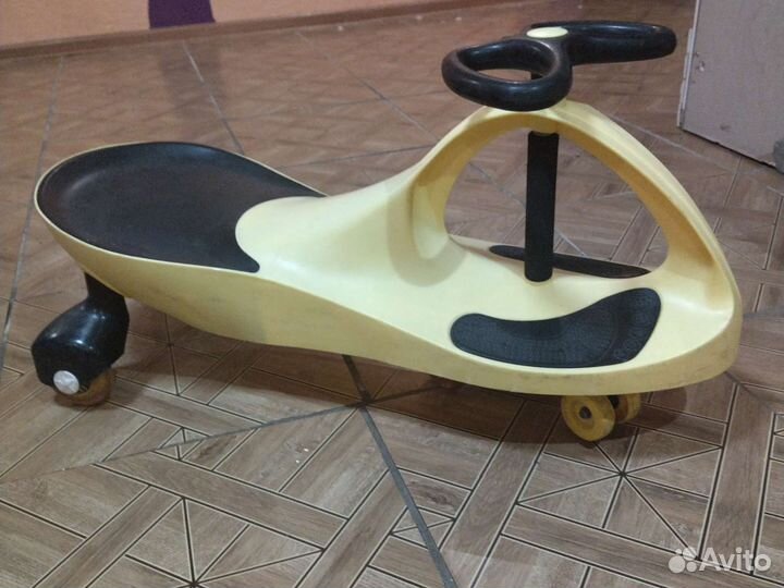 Машинка каталка бибикар