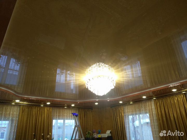 Натяжные потолки