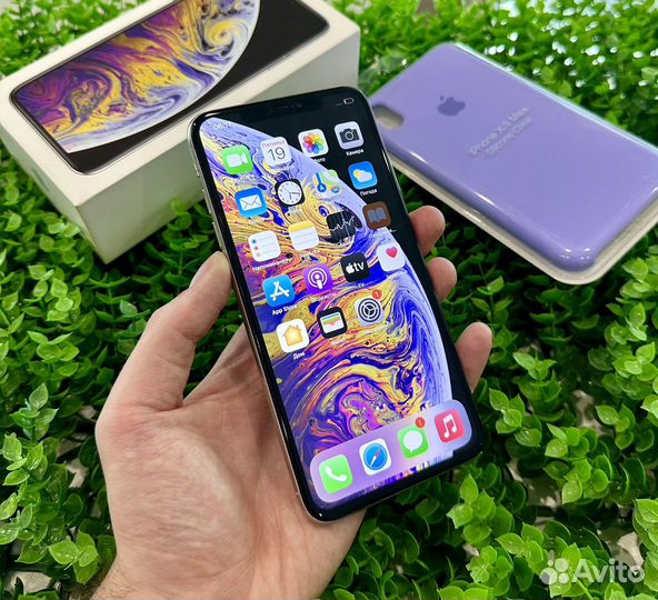 iPhone Xs Max, 64 ГБ