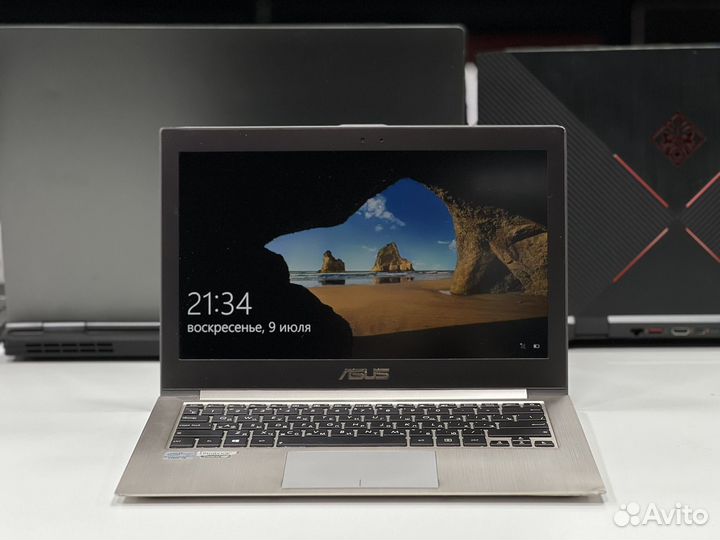 Шустрый Asus ZenBook IPS Core i5 SSD Металл