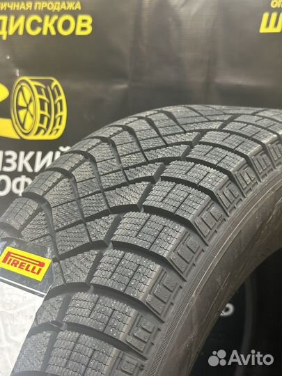 Pirelli Ice Zero FR 235/55 R18 104H