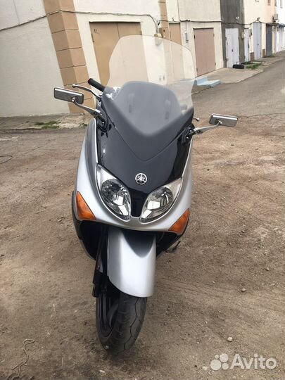 Yamaha T-max 500