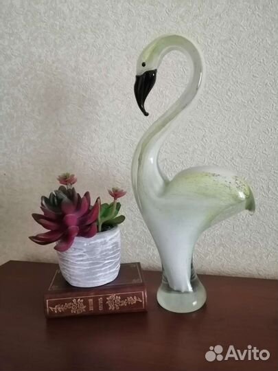 Статуэтка из цветного стекла Фламинго