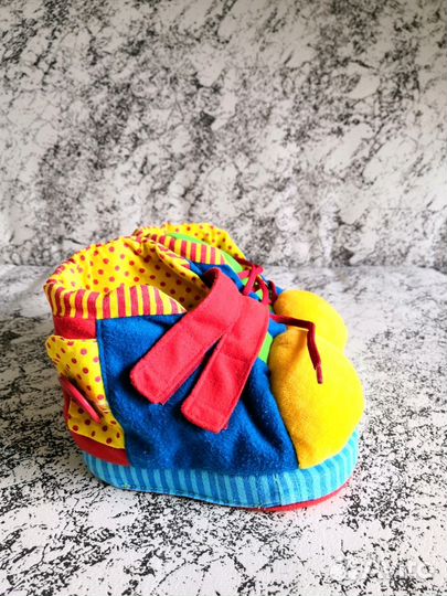 Развивающая игрушка