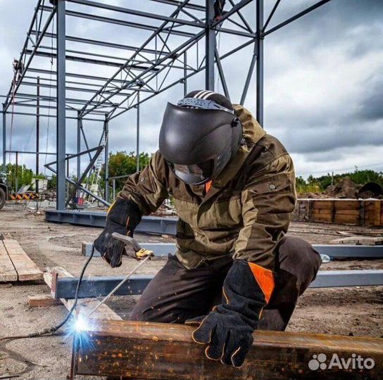 Монтаж сэндвич панелей и профнастила