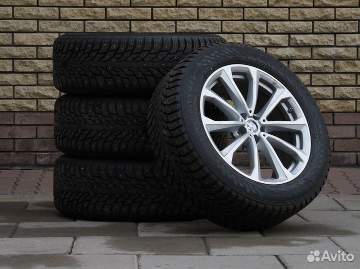 Оригинальный комплект зимы R20 BMW X7