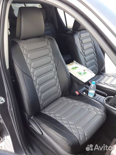 Чехлы Toyota Hilux 7 (комбо)