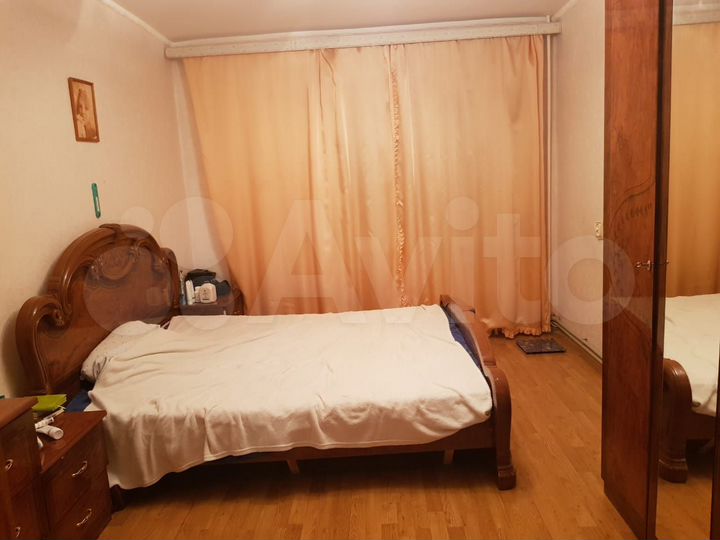 3-к. квартира, 75 м², 2/5 эт.