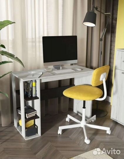 Письменный стол