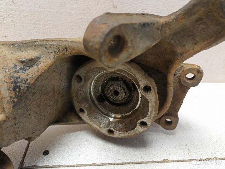 Рычаг задний левый 90576515