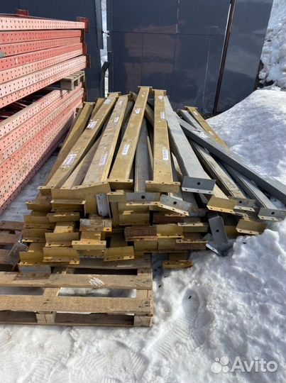 Стеллажи грузовые