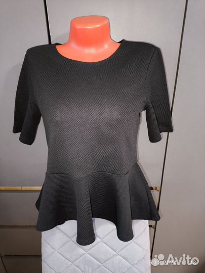 Блузка с баской H&M р.М (44-46)