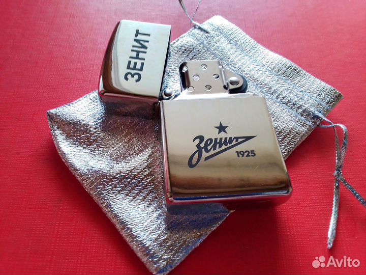 Бензиновая зажигалка с гравировкой зенит