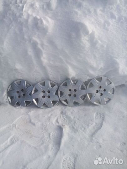 Колпаки на колеса 14