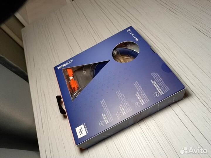 Беспроводные наушники jbl tune 500bt