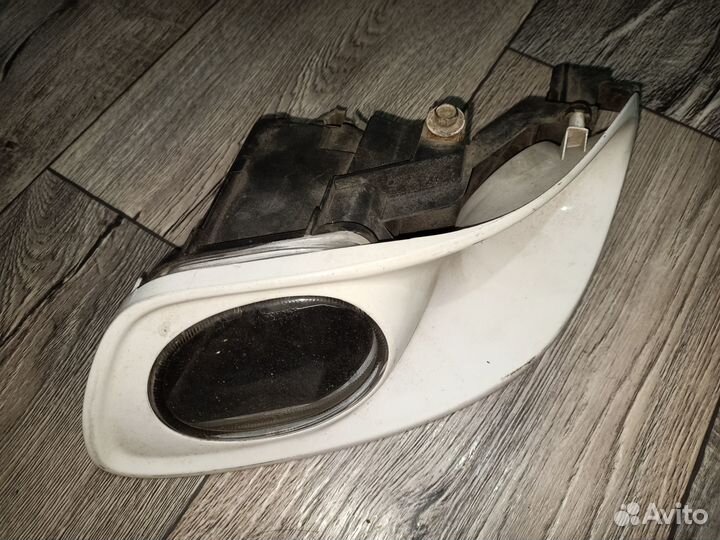 Фара противотуманная правая Nissan Cefiro A33