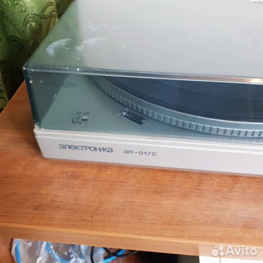 Проигрыватель винила Электроника эп-017С