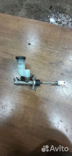 Главный цилиндр сцепления Hyundai Accent 2