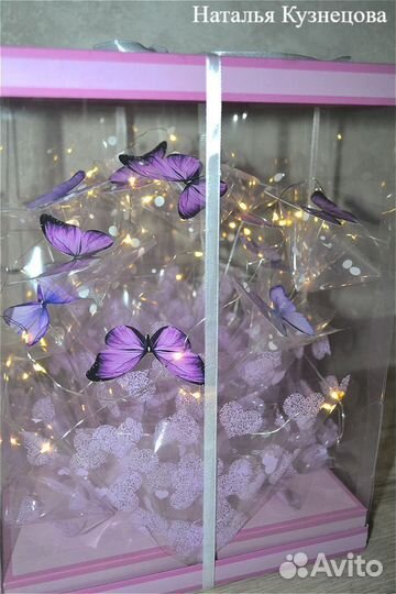 Коробка-букет из бабочек, с подсветкой