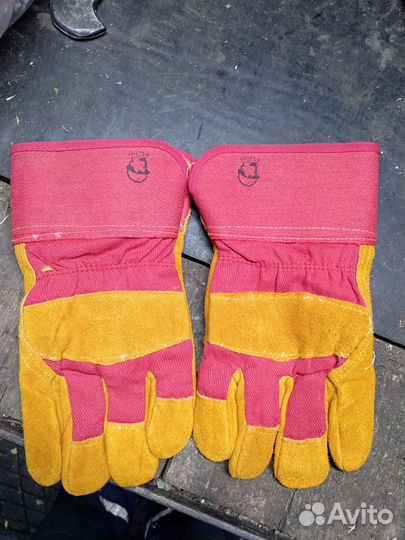 Перчатки зимние