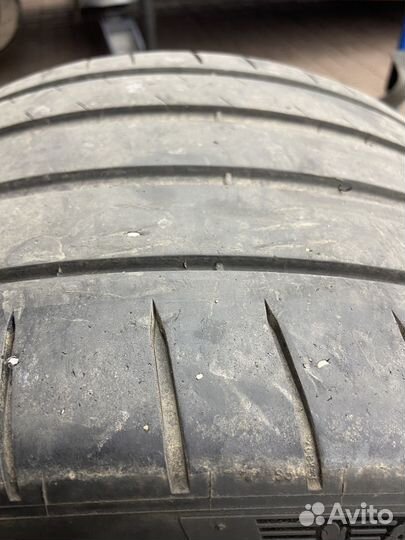 Michelin Pilot Sport 4 S 325/30 R21