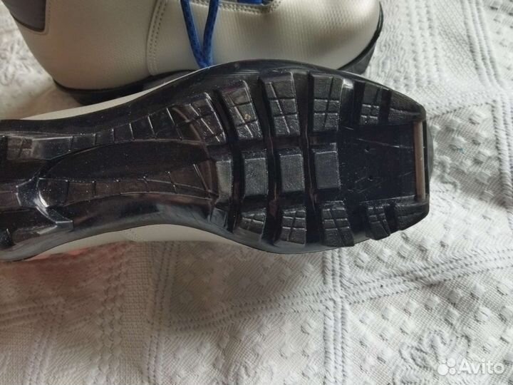 Ботинки для лыж