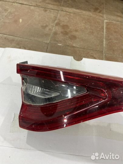 Задний фонарь на kia stinger