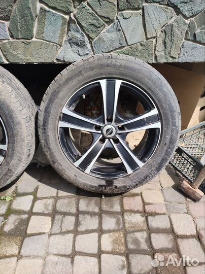 Колеса 215/60R17