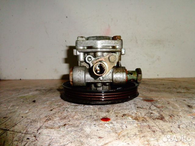 Насос гур Suzuki XL-7 1