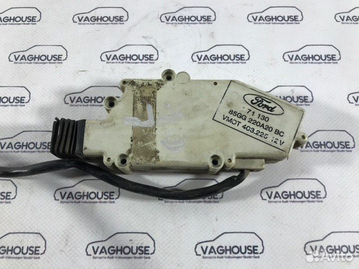 Активатор замка двери передний левый Ford Scorpio