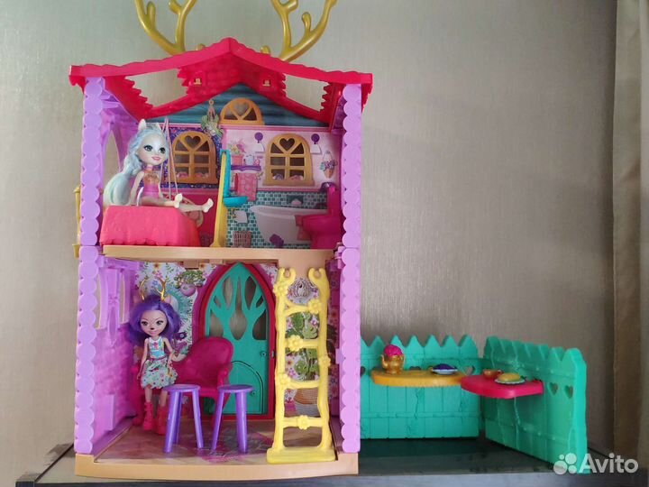 Домик кукольный Энчантималс «Домик Данессы Оленни»