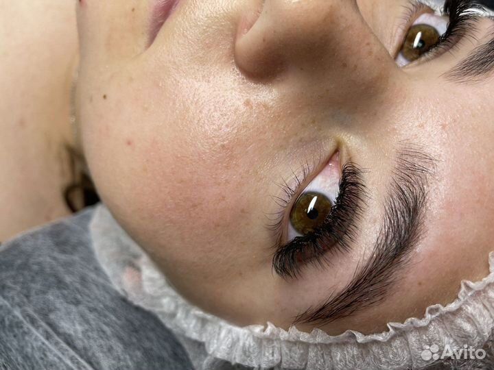 Обучение наращиванию ресниц.Длительность:63 часа