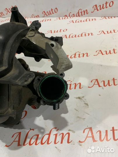 Коллектор впускной Ford Focus 3 1.6 2011