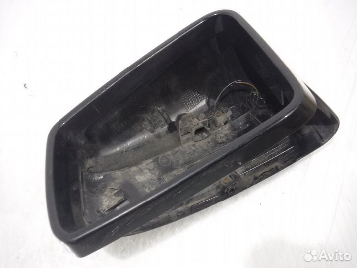 Корпус зеркала левый Mercedes W242 B