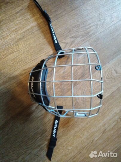 Хоккейная маска Bauer
