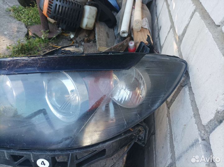 Фары на mazda 3 bk седан