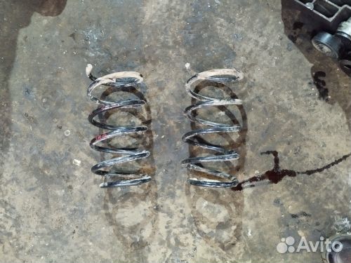 Пружина передняя Шевролет Лачетти