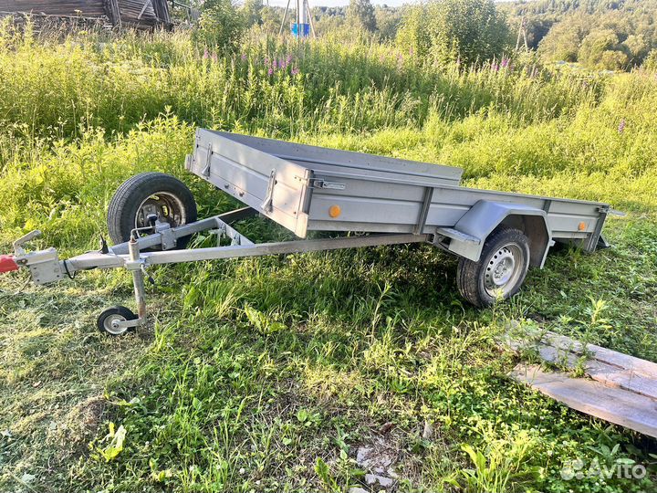 Прицеп легковой