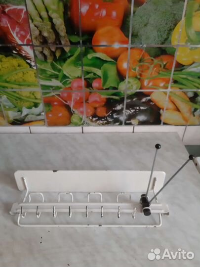 Вешалка настенная советская