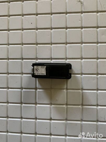 Кнопка открытия багажника BMW X6 E71