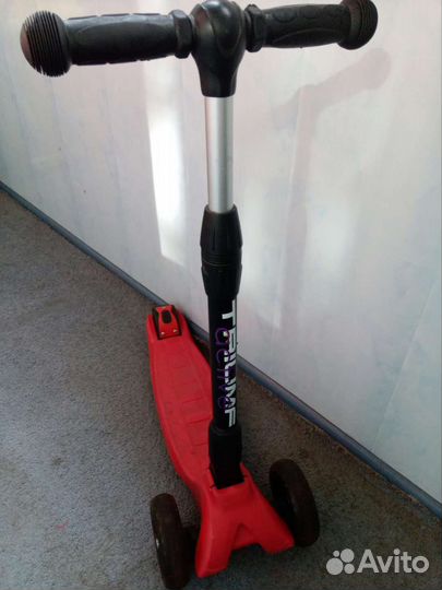 Самокат детский трехколесный