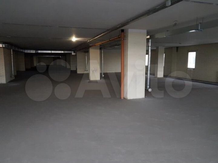 Помещение под автосервис, производство 1375 м²