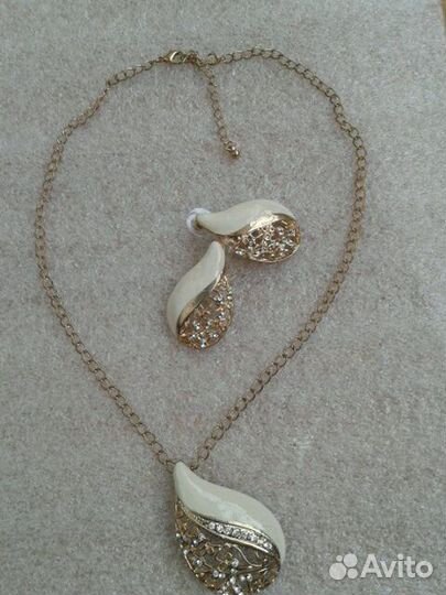 Бижутерия из шкатулочки.Винтаж